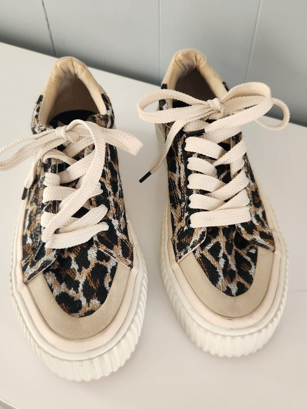 Zara leopard cheetah print tennis shoes sneakers